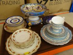 NORITAKE TWIN-HANDLED CENTRE DISH & STAND / ASSORTED TEAWARE