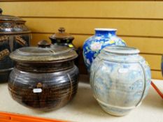 THREE STUDIO POTTERY STONEWARE VESSELS / FLORAL VASE