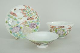 CHINESE EGG-SHELL PORCELAIN TRIO OF SAUCER, TEA BOWL AND WINE BOWL, each element decorated with