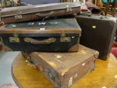 FOUR ITEMS OF VINTAGE LUGGAGE