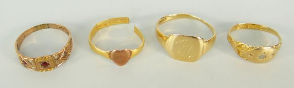 ASSORTED GOLD JEWELLERY to include 9ct gold ring, 18ct gold signet ring, 18ct gold ring and 22ct