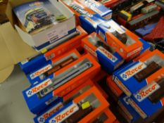 ASSORTED BOXED ROCO HO, ENGINES, ROLLING STOCK, CARRIAGES ETC