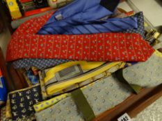 ASSORTED VINTAGE GENTS SILK NECK TIES