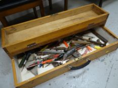 PINE TOOL BOX & CONTENTS