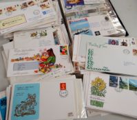 ASSORTED LOOSE FIRST DAY COVERS together with a folder of military related first day covers