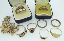ASSORTED JEWELLERY to include 9ct gold signet ring and another 9ct gold ring together with dress