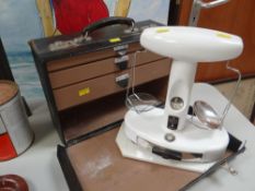 VINTAGE DENTIST'S STORAGE CASE & SET OF AVERY DENTIST'S PRECIOUS METAL SCALES ETC Provenance: