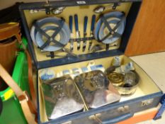 VINTAGE RIGID CASED BREXTON PICNIC HAMPER & CONTENTS