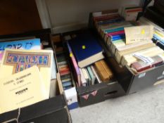 LARGE COLLECTION OF WELSH LANGUAGE / WELSH INTEREST & OTHER BOOKS
