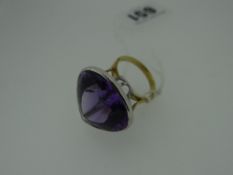 18CT YELLOW GOLD & WHITE METAL AMETHYST RING 12gms