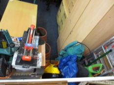 GARAGE & GARDEN TOOLS, steam cleaner, ladders and similar items E/T