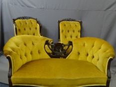 GOOD CIRCA 1900 MAHOGANY THREE-PIECE SALON SUITE with button upholstered gold colour upholstery