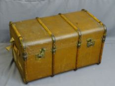 VINTAGE WOOD & METAL BANDED TRAVEL TRUNK, 46.5cms height, 82cms width, 48cms depth