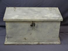 VICTORIAN LIDDED CAPTAIN'S CHEST with iron strap hinges and carry handles, 45cms height, 90cms