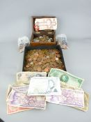 COLLECTION OF BRITISH & FOREIGN BANK NOTES & COINAGE to include a large quantity of current small