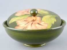 MOORCROFT CORAL HIBISCUS lidded circular shallow pot, 6cms H, 16cms diameter