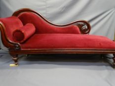 EDWARDIAN CHAISE LONG upholstered in red velour