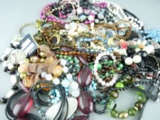 MIXED BOX OF COSTUME JEWELLERY