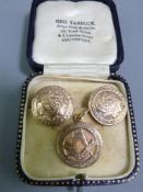 TWO STAR DECORATED STUD BUTTONS and a 20mm D Masonic pendant, all stamped 9ct, 10.3grms gross