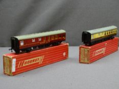 HORNBY DUBLO - 4070, 4071, restaurant cars, W.R. and B.R., boxed, good/very good