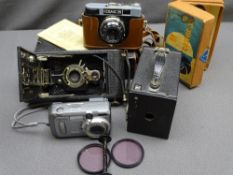 KODAK JUNIOR AUTOGRAPHIC NO 1A BOXED CAMERA and other vintage cameras ETC