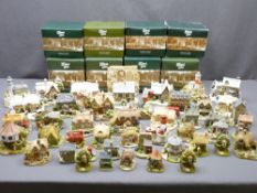 LILLIPUT LANE BUILDINGS - a fine collection of boxed pieces