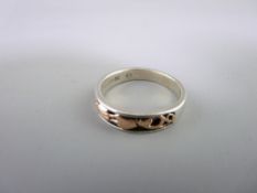 CLOGAU WELSH GOLD and sterling silver 'Tree of Life' ring, size P, 3.3grms, in a Pandora box