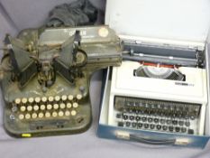 V OLIVER TYPEWRITER, Chicago and a cased Olivetti