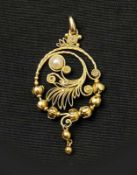 Jensen, GeorgAnhänger(Radvad 1866-1935 ebd.) Zarter, durchbrochen gearbeiteter vegetabiler Anhänger,