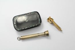 A Silver Cigar Pierce Pendant