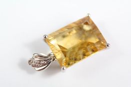 9ct White Gold Emerald-Cut Citrine Pendant