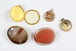 Miscellaneous 9ct Gold Jewellery