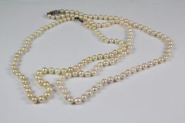 Vintage Pearl Necklaces
