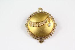 An Edwardian 14ct Gold and Seed Pearl Brooch