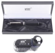 A boxed Mont Blanc Meisterstuck fountain pen