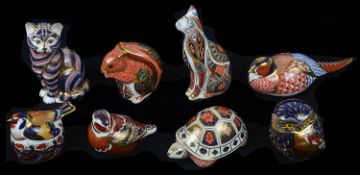 Eight Royal Crown Derby animal paperweights (8)