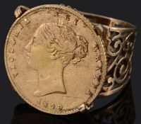 A half sovereign ring