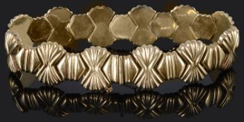 An attractive Continental Art Deco style articulated bracelet