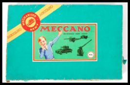 ORIGINAL VINTAGE C1939 MECCANO MADE MECHANICAL ARMY OUTFIT