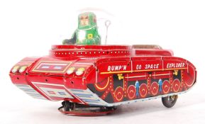 VINTAGE YOSHIYA KO JAPANESE TINPLATE MECHANICAL CLOCKWORK TOY