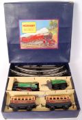 VINTAGE HORNBY 0 GAUGE TINPLATE CLOCKWORK TRAINSET M1