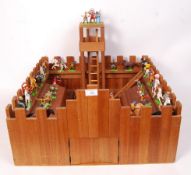 VINTAGE BRITAINS DEETAIL PLASTIC FIGURES & TOY FORT