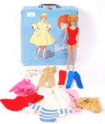 RARE VINTAGE 1960'S BARBIE ' DOLL CASE ' WITH DOLL & ACCESSORIES