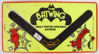 RARE VINTAGE 'SPIN-BAK' BATMAN BATWING BOOMERANG TOY