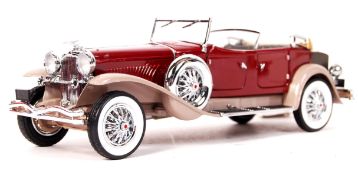 FRANKLIN MINT 1:24 SCALE PRECISION DIECAST MODEL DUESSENBERG