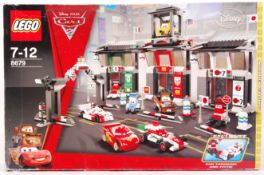 LEGO DISNEY ' CARS 2 ' SERIES SET 8679 TOKYO INTERNATIONAL CIRCUIT SEALED