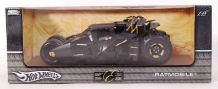 HOT WHEELS EXCLUSIVE 1:18 SCALE BATMAN BATMOBILE ' TUMBLER ' MODEL
