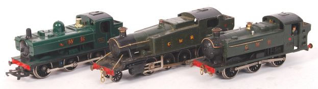 COLLECTION OF 00 GAUGE RAILWAY TRAINSET LOCOMOTIVES
