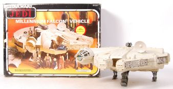 100% COMPLETE VINTAGE STAR WARS MILLENNIUM FALCON PLAYSET