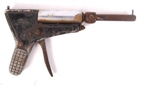 UNUSUAL VINTAGE .177 CALIBRE AIR PISTOL